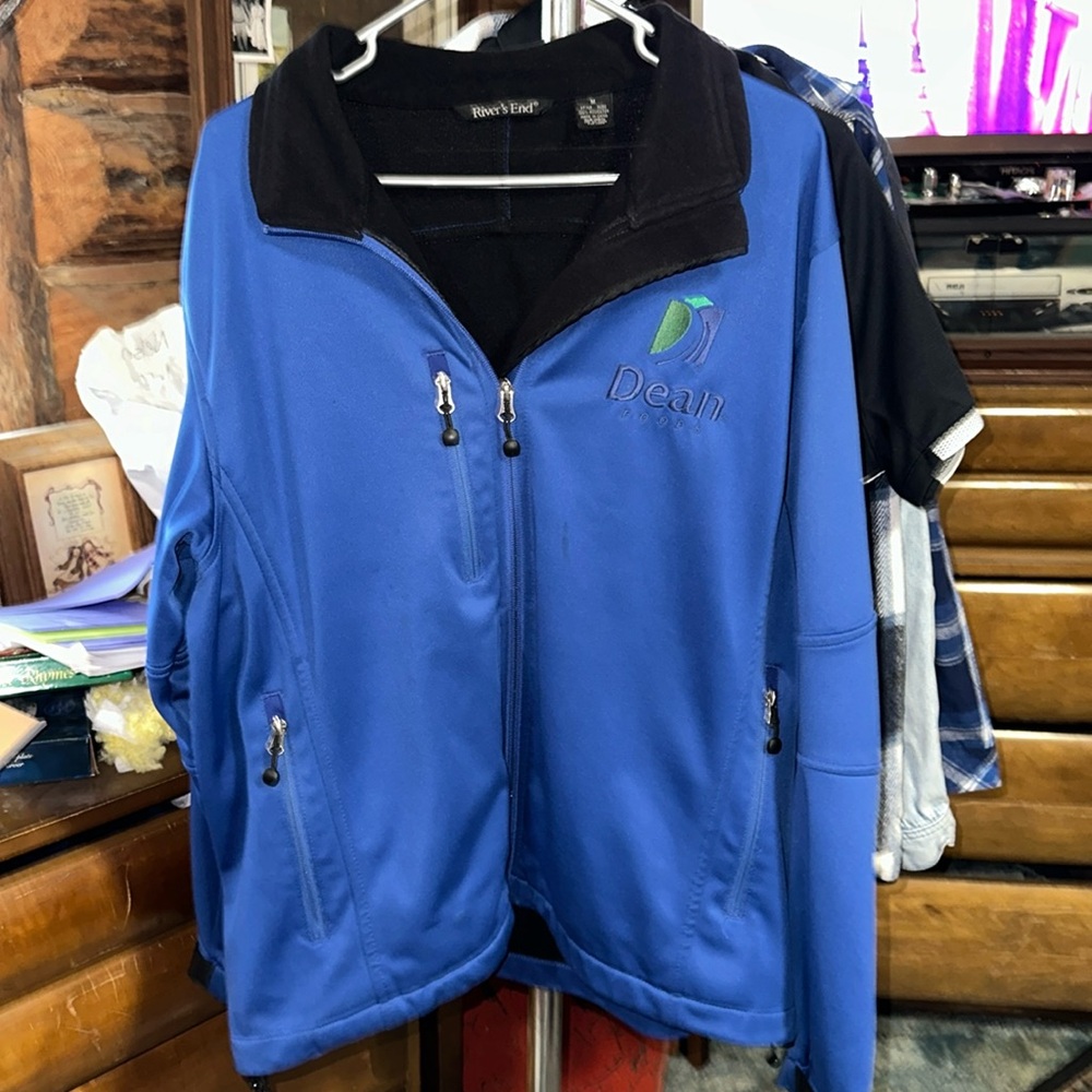 GENTLY USED RIVER’S END DEAN FOODS SAFETY AWARD JACKET MENS M BLUE